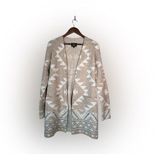 Frye Beige‎ and White Patterned Cardigan